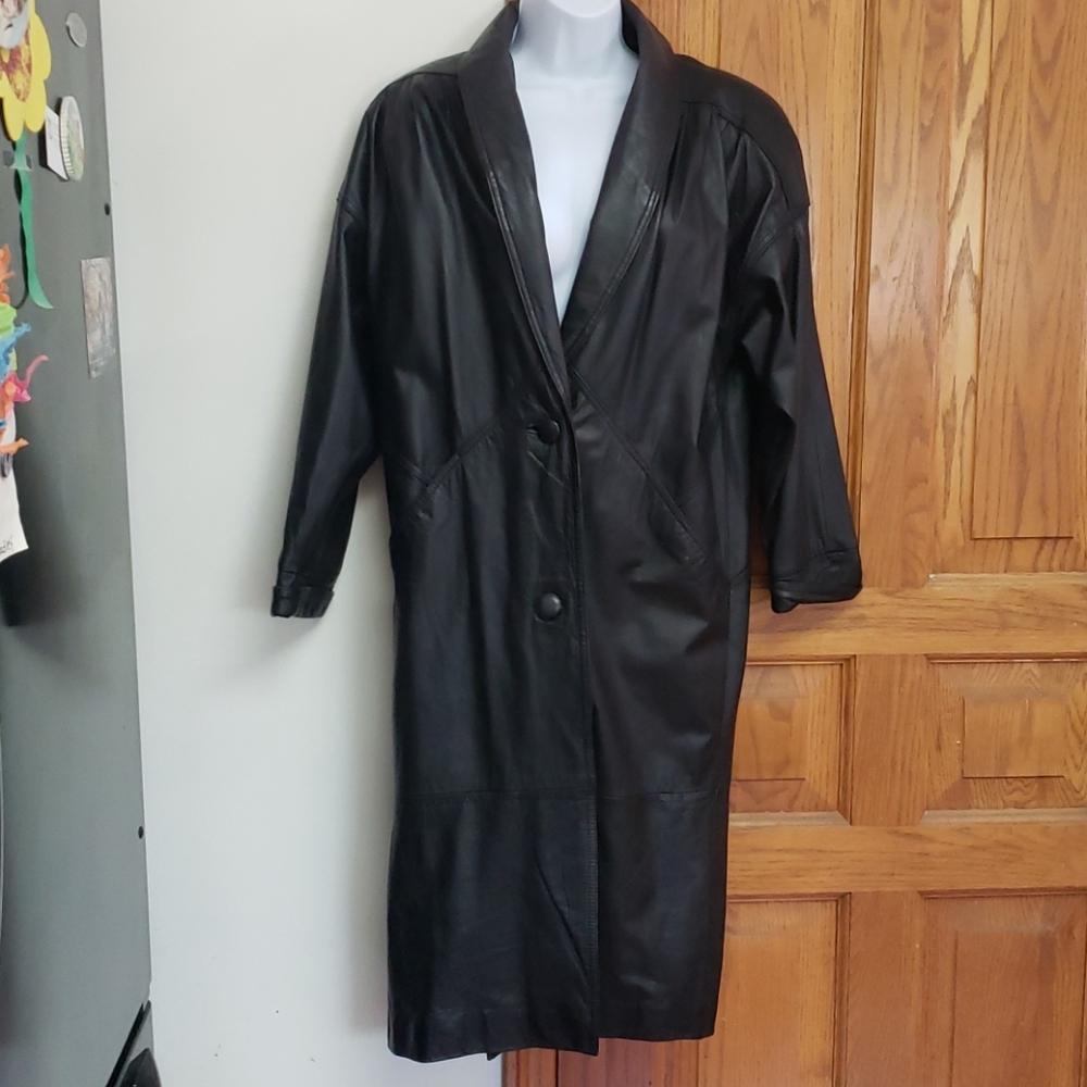 Leather jacket - Picture 2 of 4